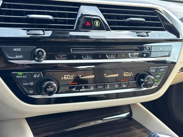 Used 2017 BMW 540i RWD image 31