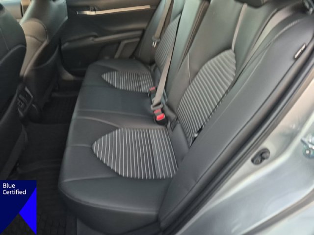 Used 2024 Toyota Camry SE w/ Cold Weather Package FWD image 29