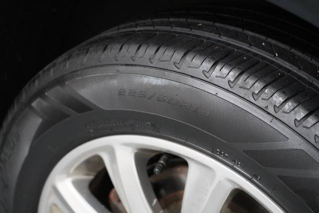 Used 2019 Buick Envision Essence AWD/4WD image 35