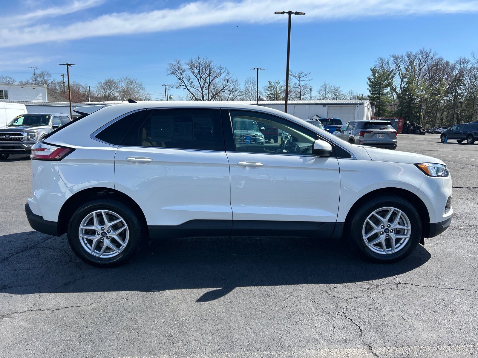 Certified 2022 Ford Edge SEL w/ Convenience Package image 16