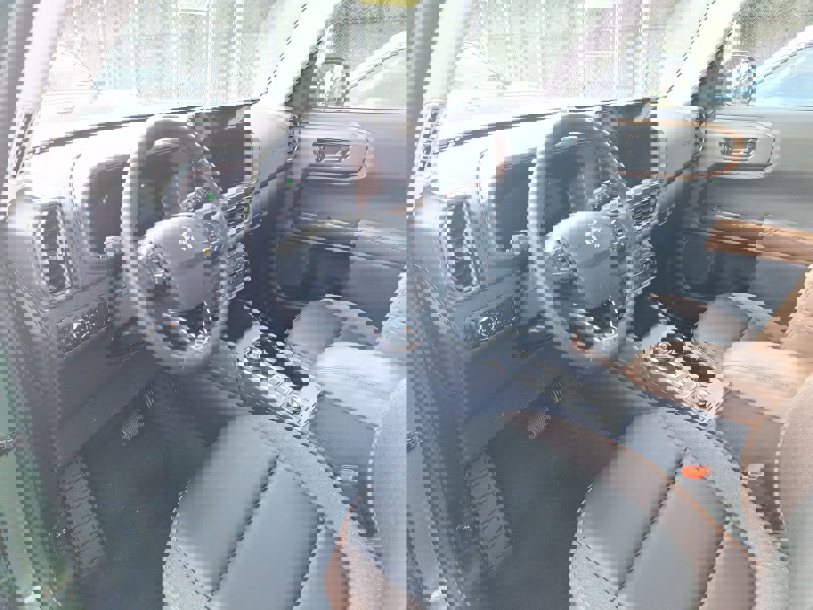 Certified 2025 Ford Bronco Sport Outer Banks w/ Outer Banks Tech Package+ image 6