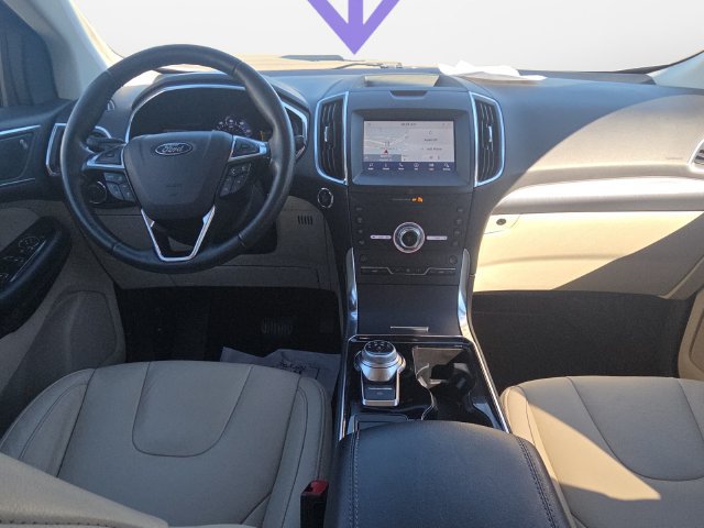 Certified 2020 Ford Edge Titanium AWD/4WD image 10