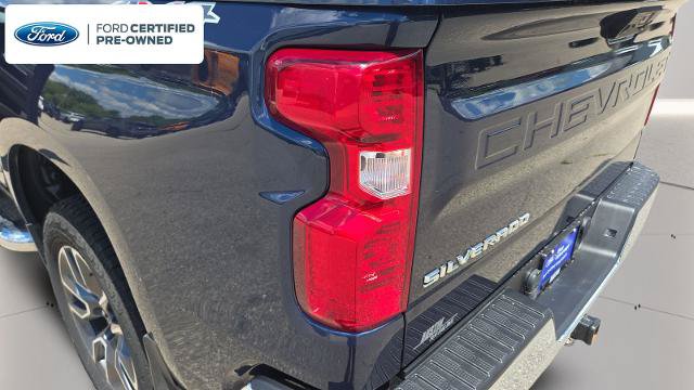 Used 2022 Chevrolet Silverado 1500 LT w/ All Star Edition Plus AWD/4WD image 23