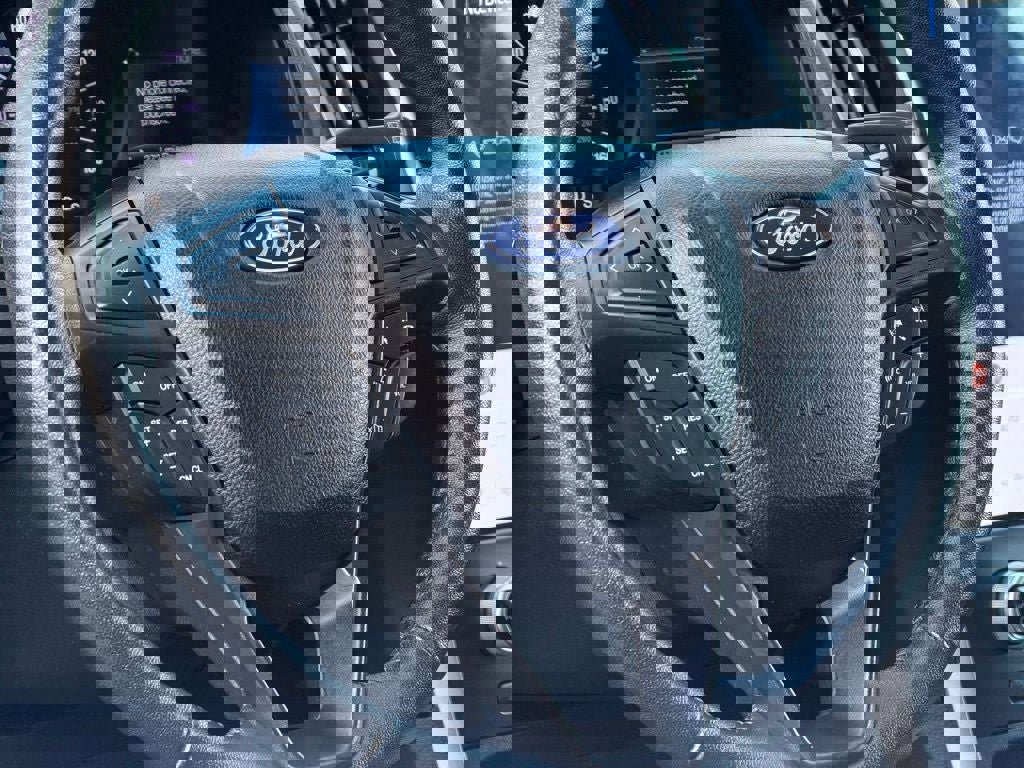 Certified 2022 Ford Edge SEL w/ Convenience Package image 32