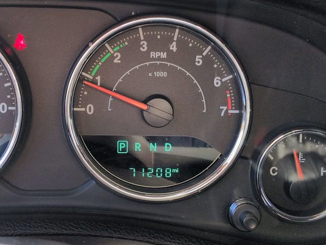 Used 2018 Jeep Wrangler Unlimited Sahara w/ Connectivity Group image 28