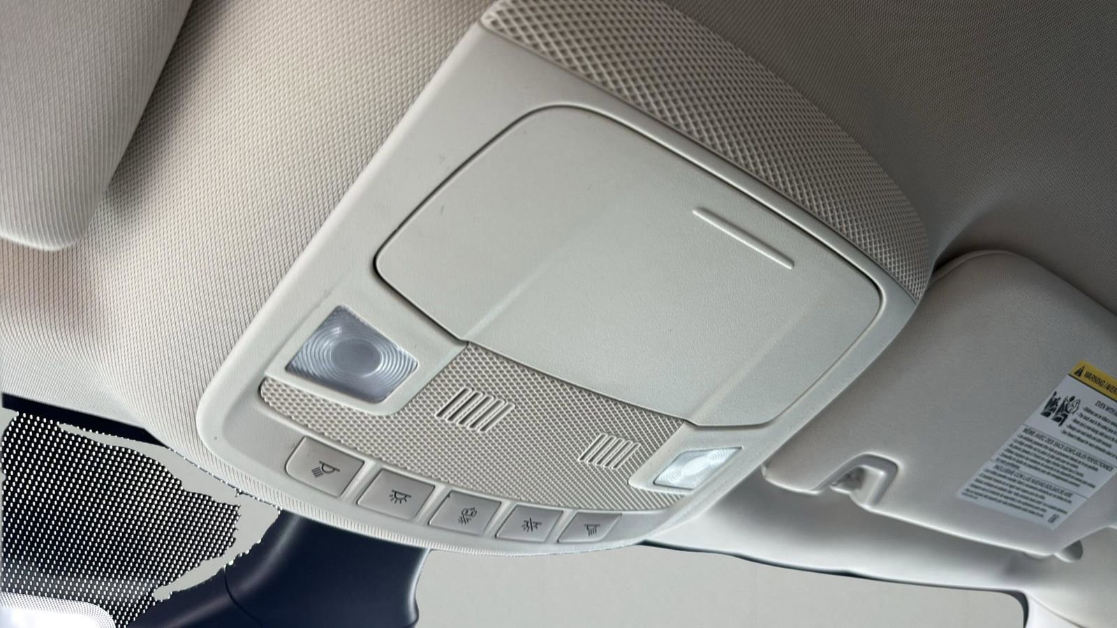 Certified 2024 Ford Edge SE w/ Black Appearance Package image 21