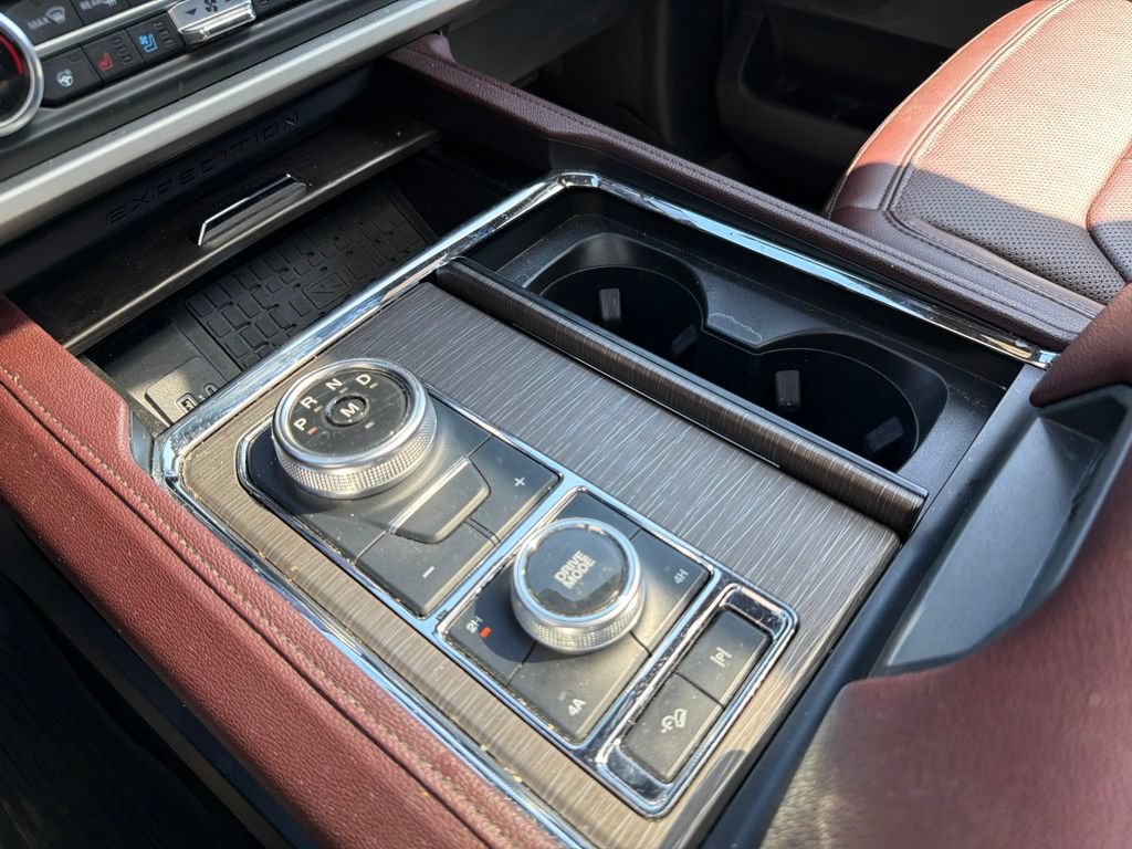 Certified 2022 Ford Expedition Limited AWD/4WD image 32