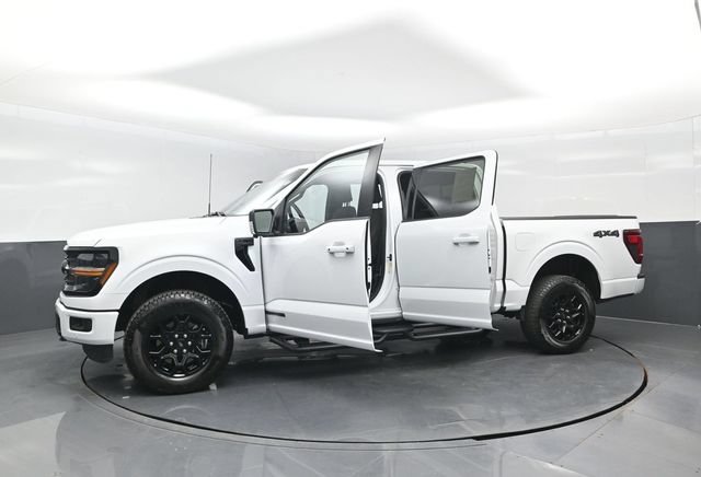 Certified 2025 Ford F150 XLT w/ Equipment Group 302A MID AWD/4WD image 28