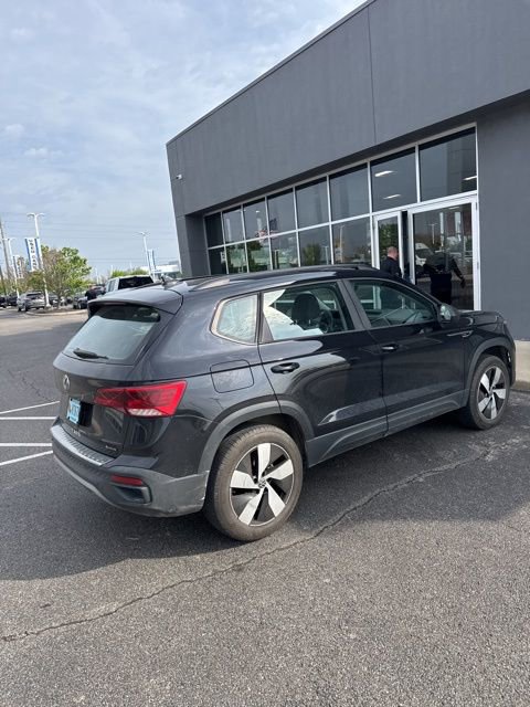 Used 2024 Volkswagen Taos S image 5