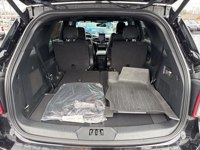 Certified 2023 Ford Explorer ST w/ Equipment Group 401A image 9