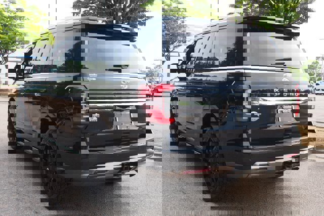 Certified 2023 Ford Expedition King Ranch image 3