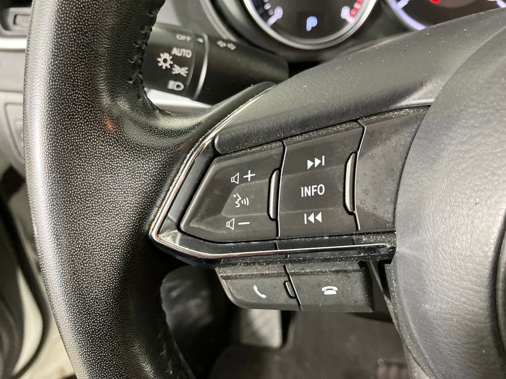 Used 2019 MAZDA CX-9 Touring image 18