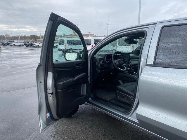 Used 2025 Chevrolet Colorado Trail Boss image 10