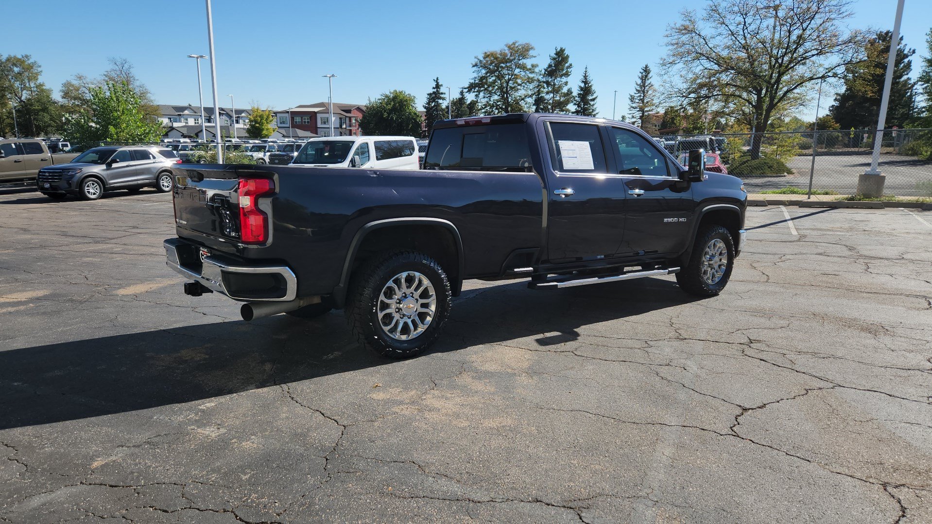 Used 2024 Chevrolet Silverado 2500 LTZ w/ LTZ Convenience Package AWD/4WD image 11