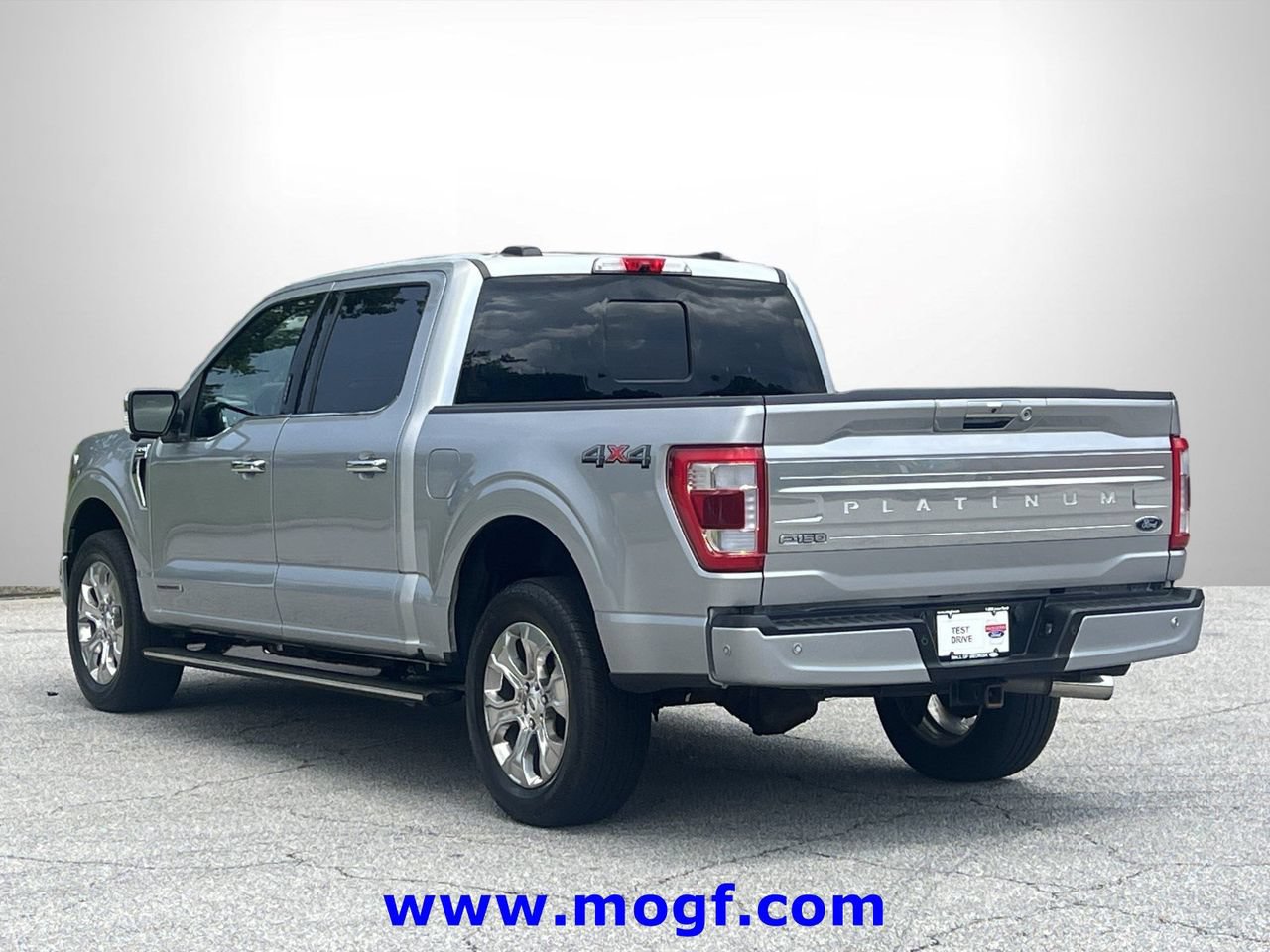 Certified 2022 Ford F150 Platinum w/ Equipment Group 701A High AWD/4WD image 2