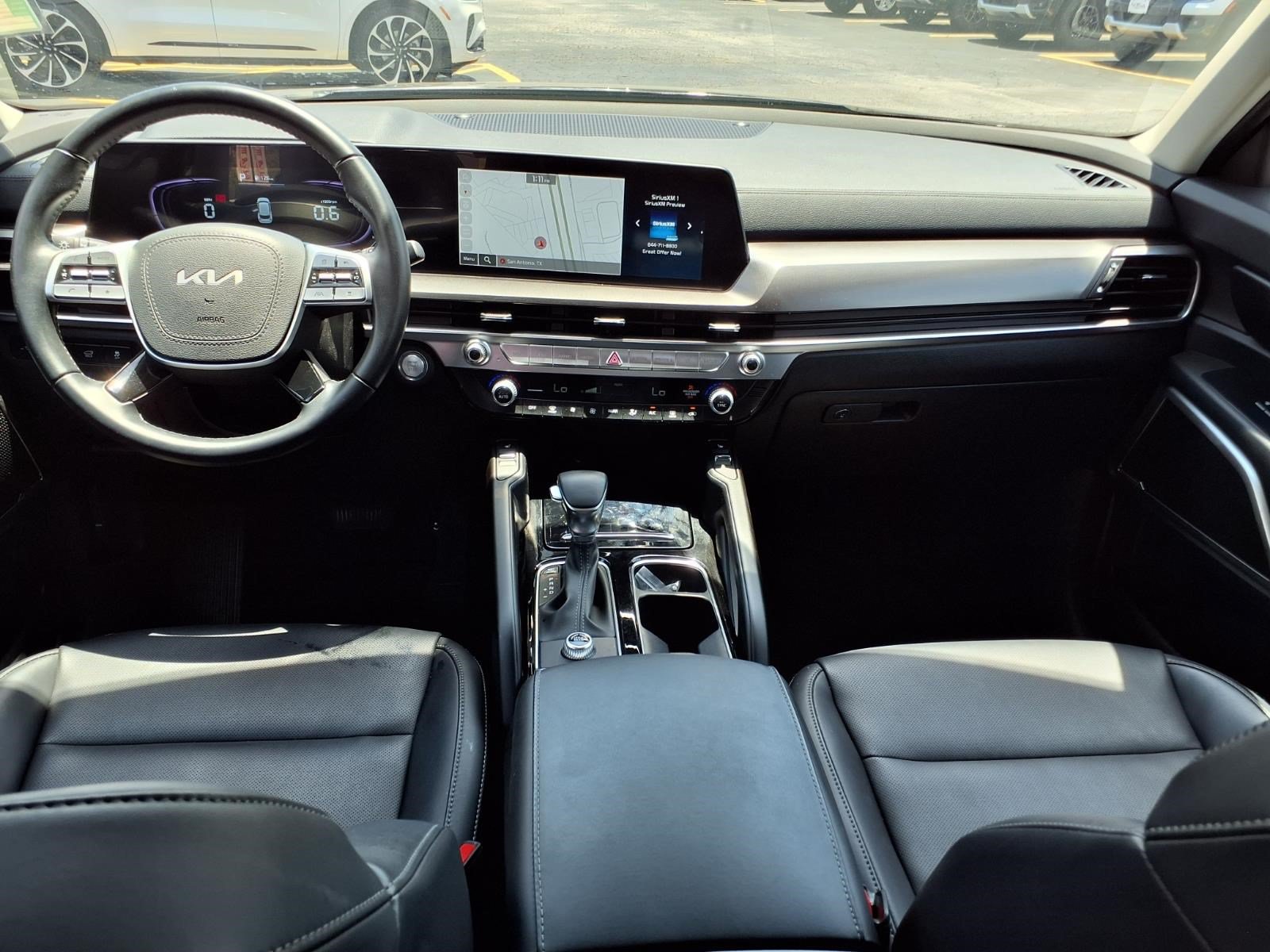 Used 2025 Kia Telluride S FWD image 11