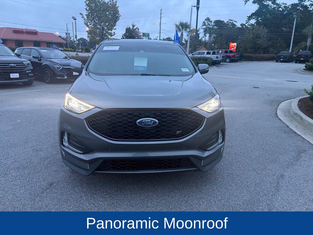 Certified 2022 Ford Edge ST w/ Equipment Group 401A AWD/4WD image 3