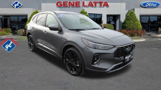 Certified 2023 Ford Escape ST-Line Elite w/ Premium Technology Package image 7