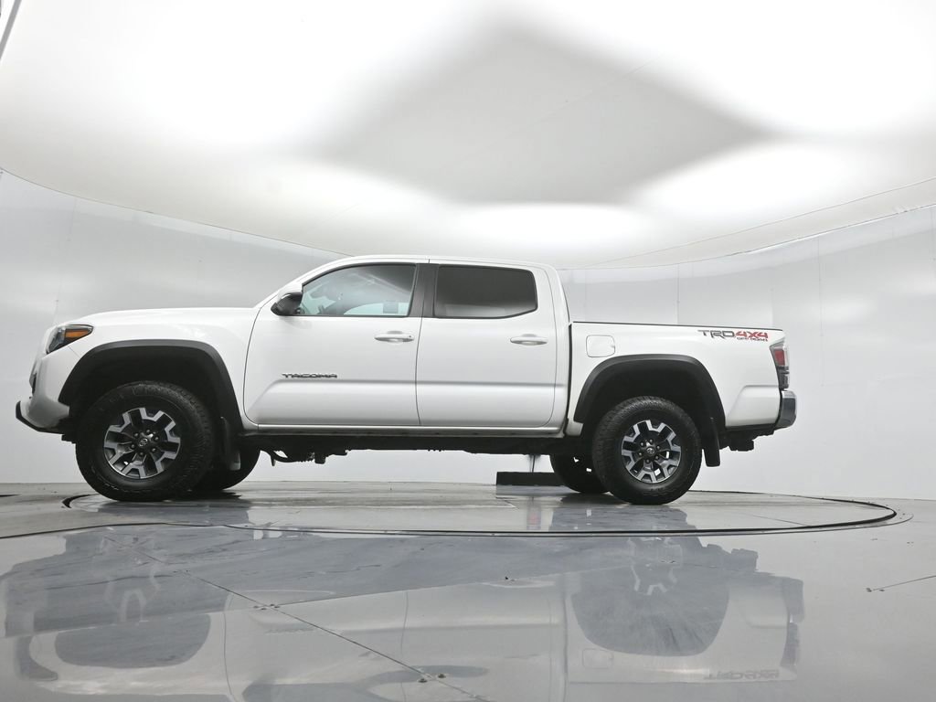 Used 2023 Toyota Tacoma TRD Off-Road image 24