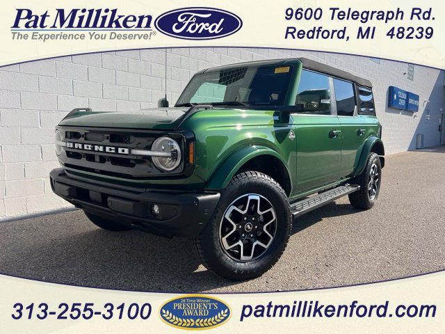 Certified 2024 Ford Bronco Outer Banks AWD/4WD image 1