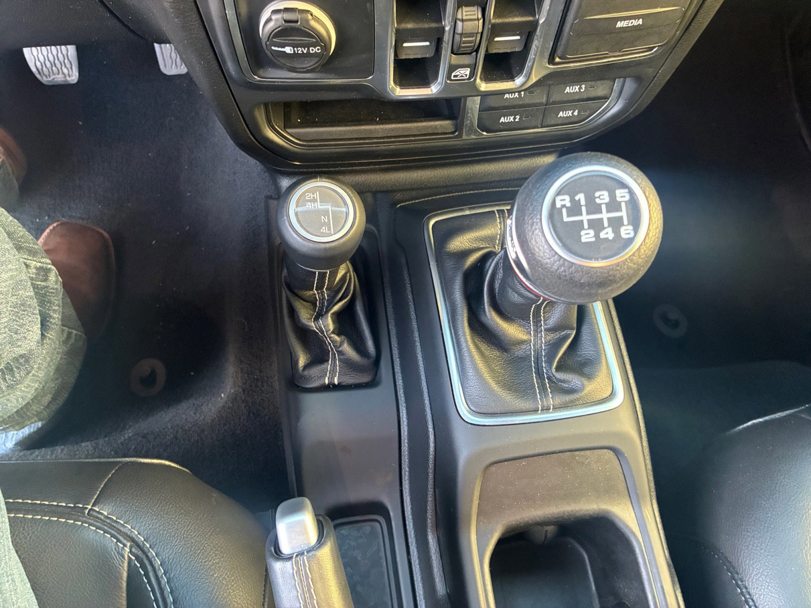 Used 2021 Jeep Wrangler Unlimited Sahara w/ Safety Group image 24