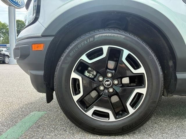 Certified 2023 Ford Bronco Sport Outer Banks w/ Tech Package AWD/4WD image 9