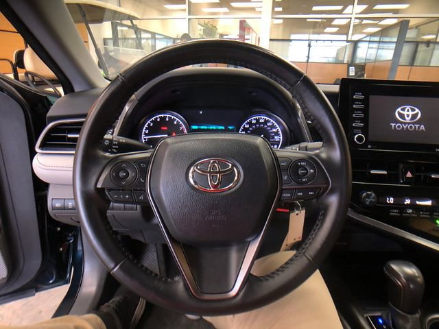 Used 2021 Toyota Camry SE AWD/4WD image 13