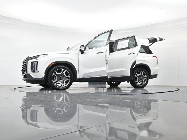 Used 2024 Hyundai Palisade Limited FWD image 57