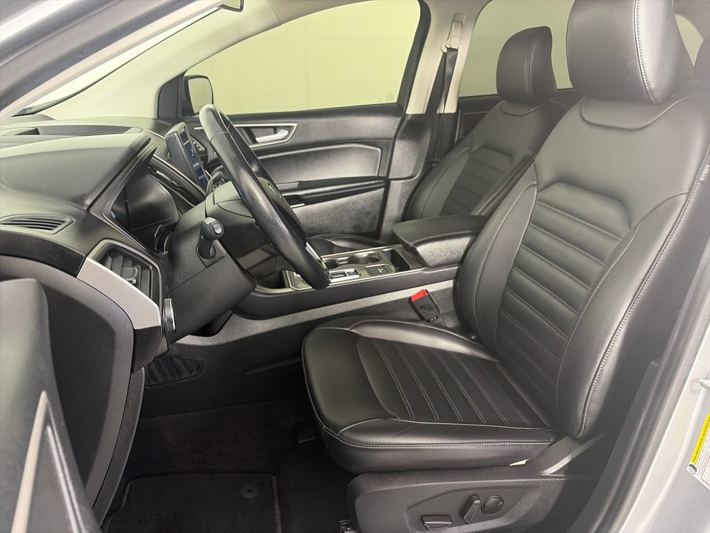 Certified 2023 Ford Edge SEL AWD/4WD image 11