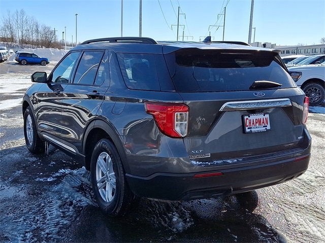 Certified 2020 Ford Explorer XLT image 2