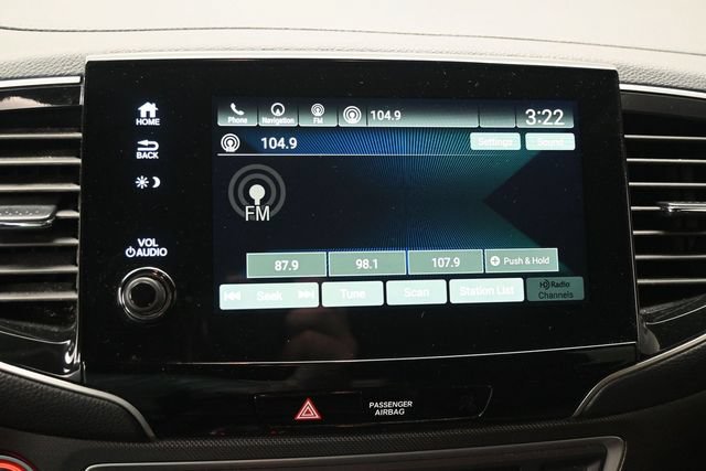 Used 2025 Honda Passport TrailSport image 11