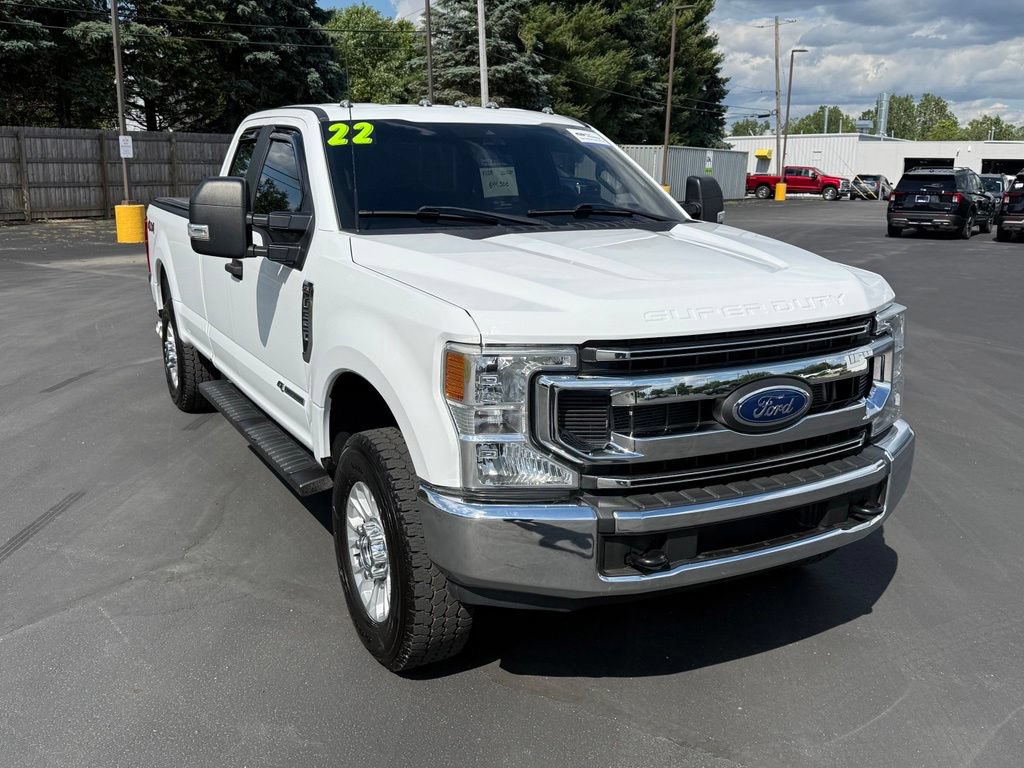 Certified 2022 Ford F350 XL w/ STX Appearance Package AWD/4WD image 3