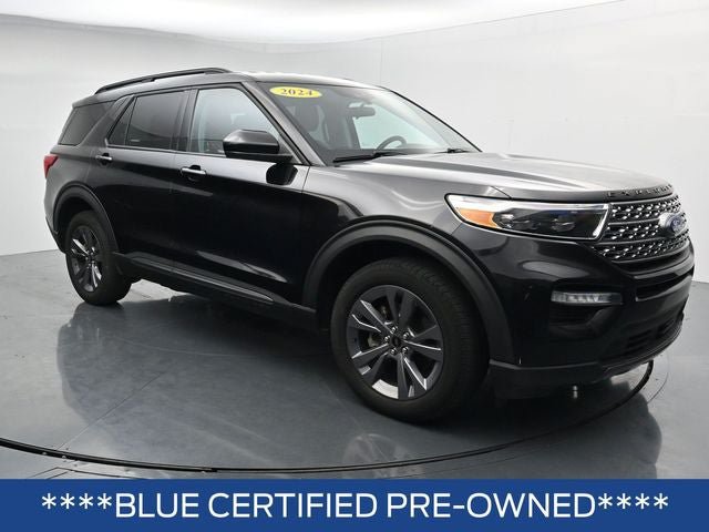 Certified 2024 Ford Explorer XLT w/ Equipment Group 202A AWD/4WD image 2