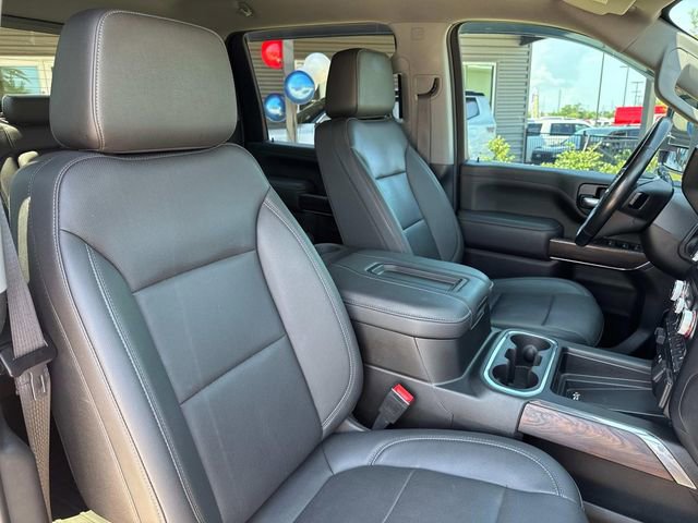 Used 2022 GMC Sierra 3500 SLT w/ SLT Premium Package image 11