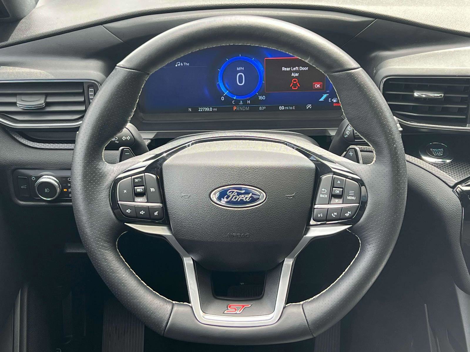 Certified 2022 Ford Explorer ST w/ ST Street Pack image 18