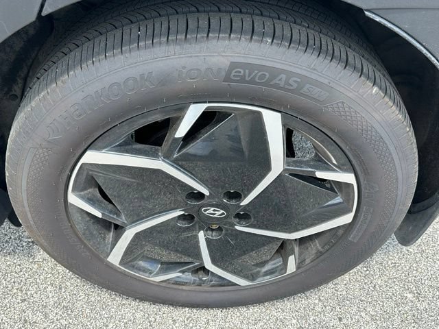 Used 2024 Hyundai Ioniq 5 SEL AWD/4WD image 8