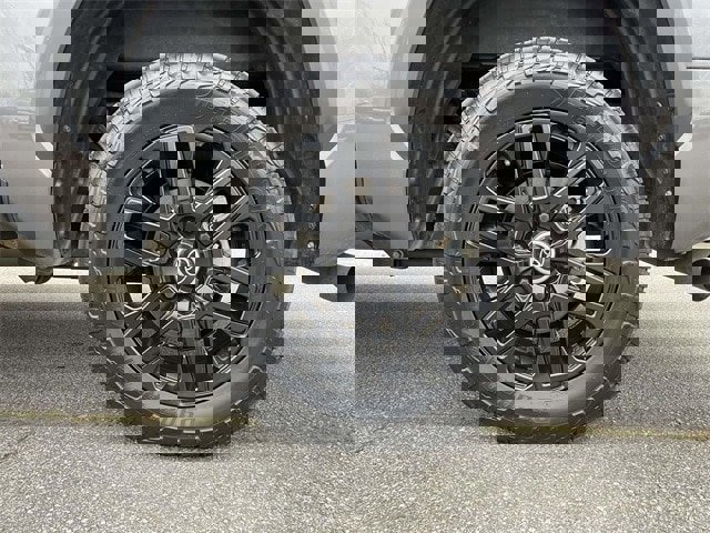 Used 2024 Toyota Tundra Limited image 9