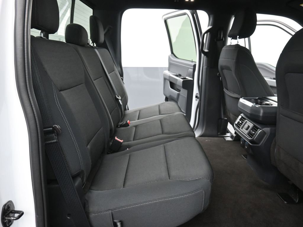 Certified 2022 Ford F150 XLT w/ Equipment Group 302A High image 12