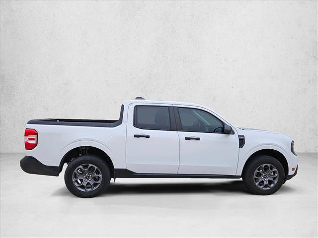 Certified 2025 Ford Maverick XLT w/ Equipment Group 302A AWD/4WD image 4