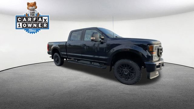 Certified 2022 Ford F250 Lariat w/ Black Appearance Package AWD/4WD image 2