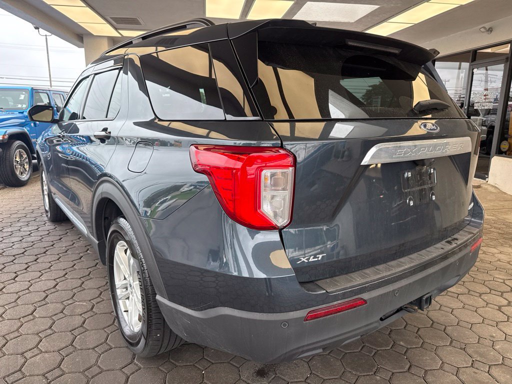 Certified 2024 Ford Explorer XLT w/ Class IV Trailer Tow Package AWD/4WD image 8