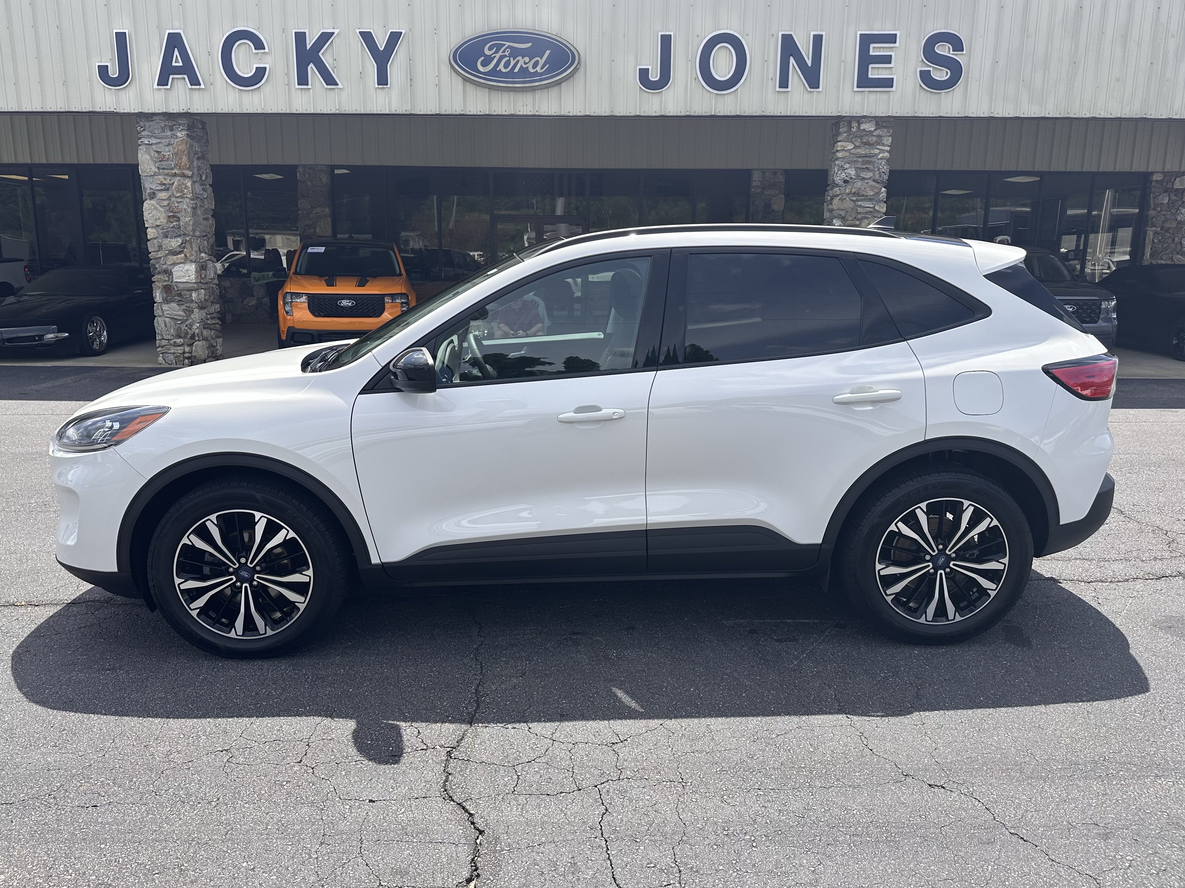 Certified 2022 Ford Escape SEL w/ SEL Stealth AWD Package