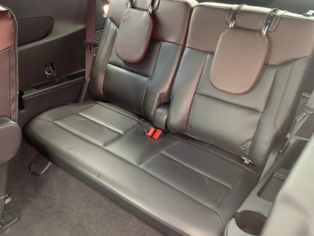 Certified 2023 Ford Explorer Platinum AWD/4WD image 12