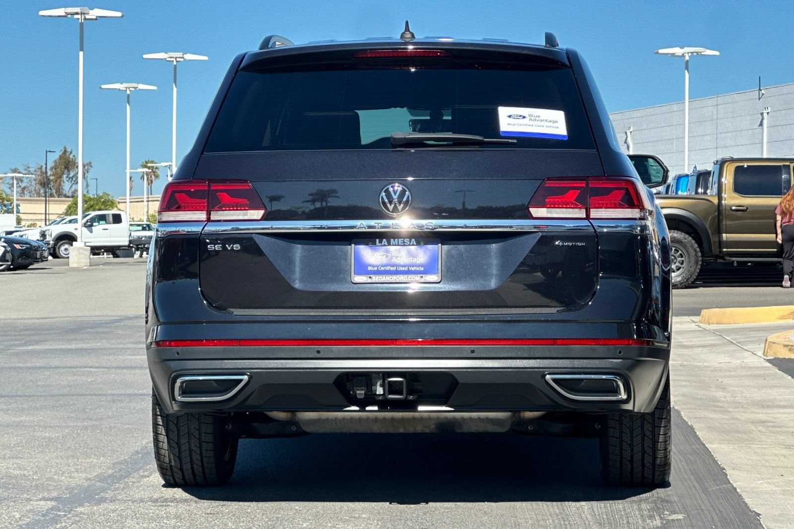 Used 2023 Volkswagen Atlas SE AWD/4WD image 4