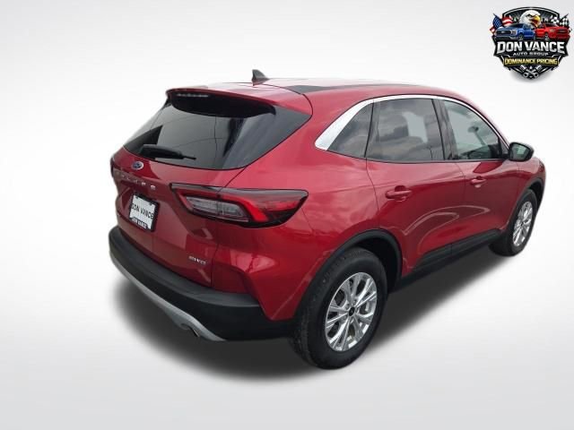 Certified 2023 Ford Escape Active AWD/4WD image 3