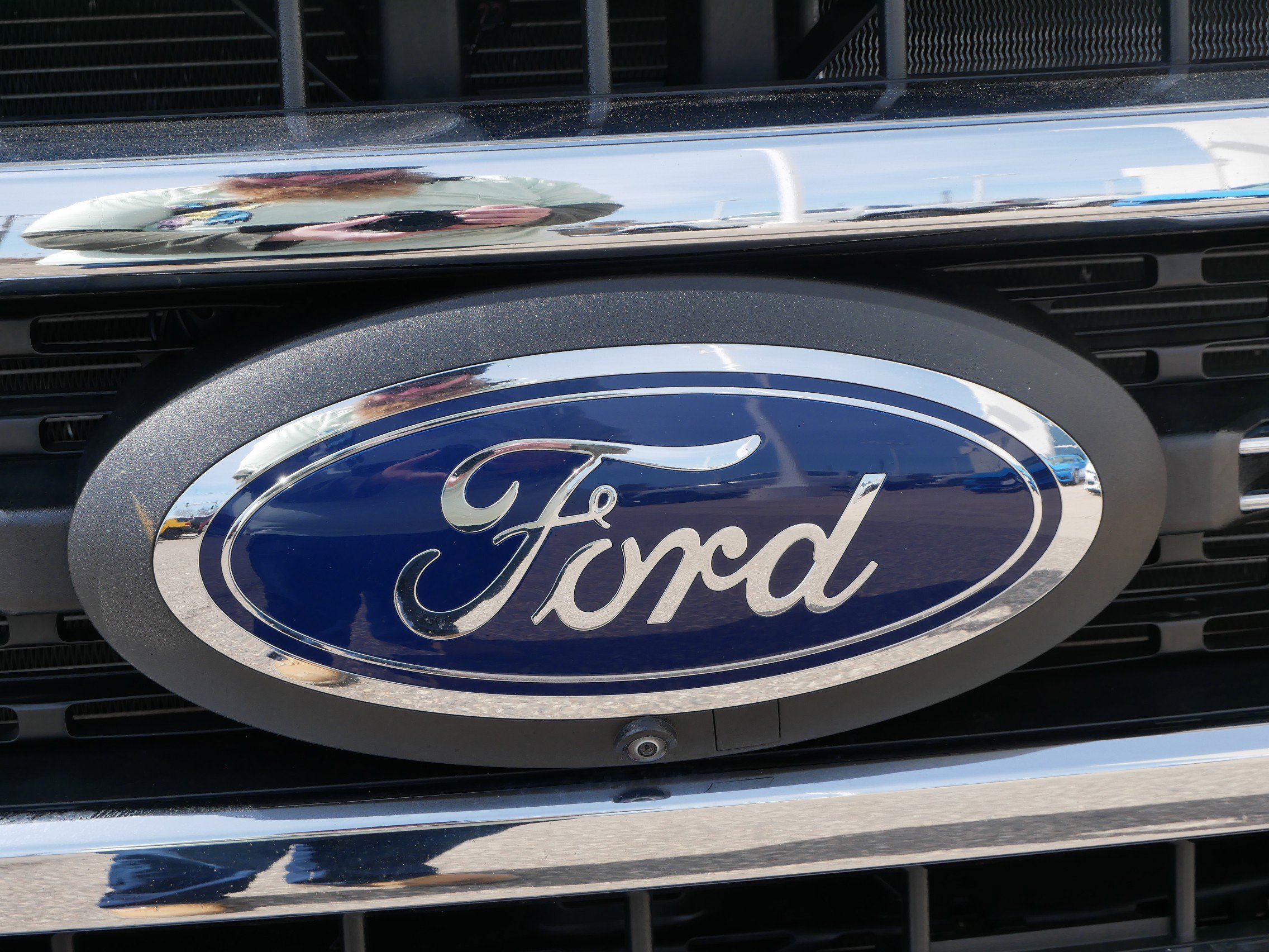 Certified 2022 Ford F350 Lariat w/ Chrome Package AWD/4WD image 4