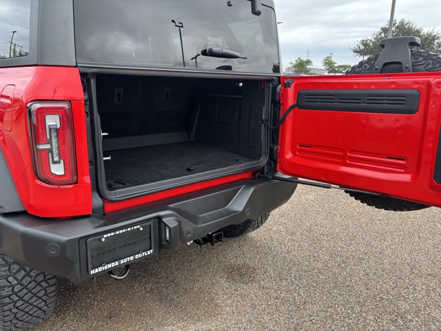 Certified 2023 Ford Bronco Wildtrak image 18