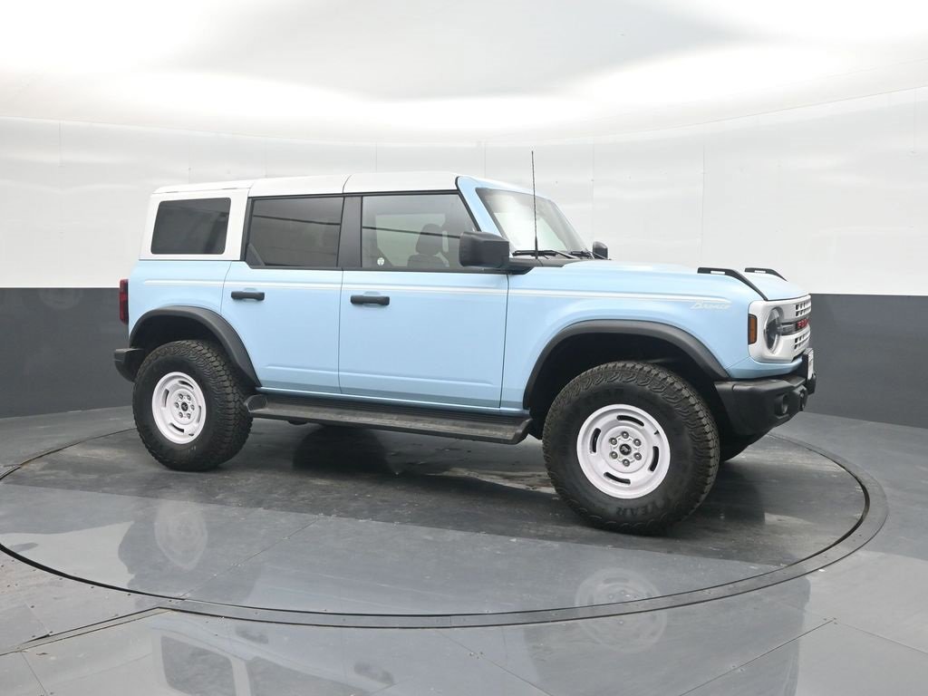 Certified 2025 Ford Bronco Heritage Edition image 10