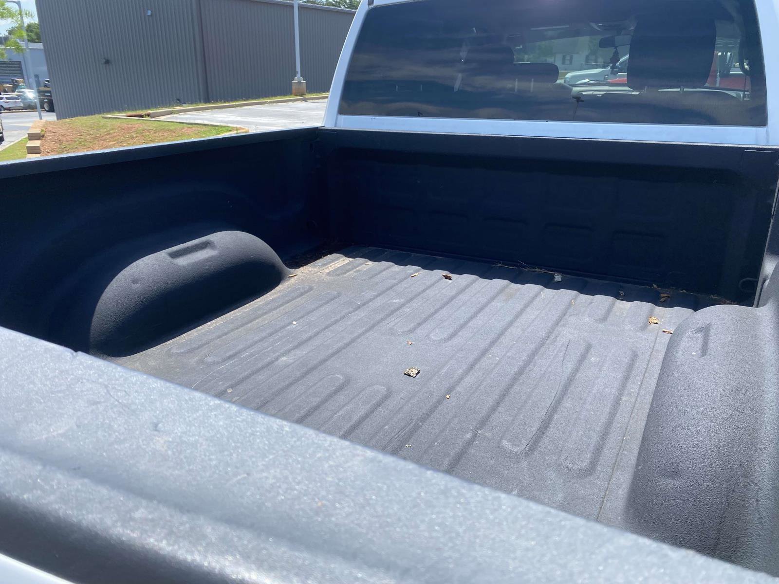 Used 2018 RAM 2500 Tradesman w/ Chrome Appearance Group AWD/4WD image 11