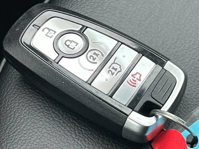 Certified 2024 Ford Edge SEL w/ Convenience Package AWD/4WD image 32
